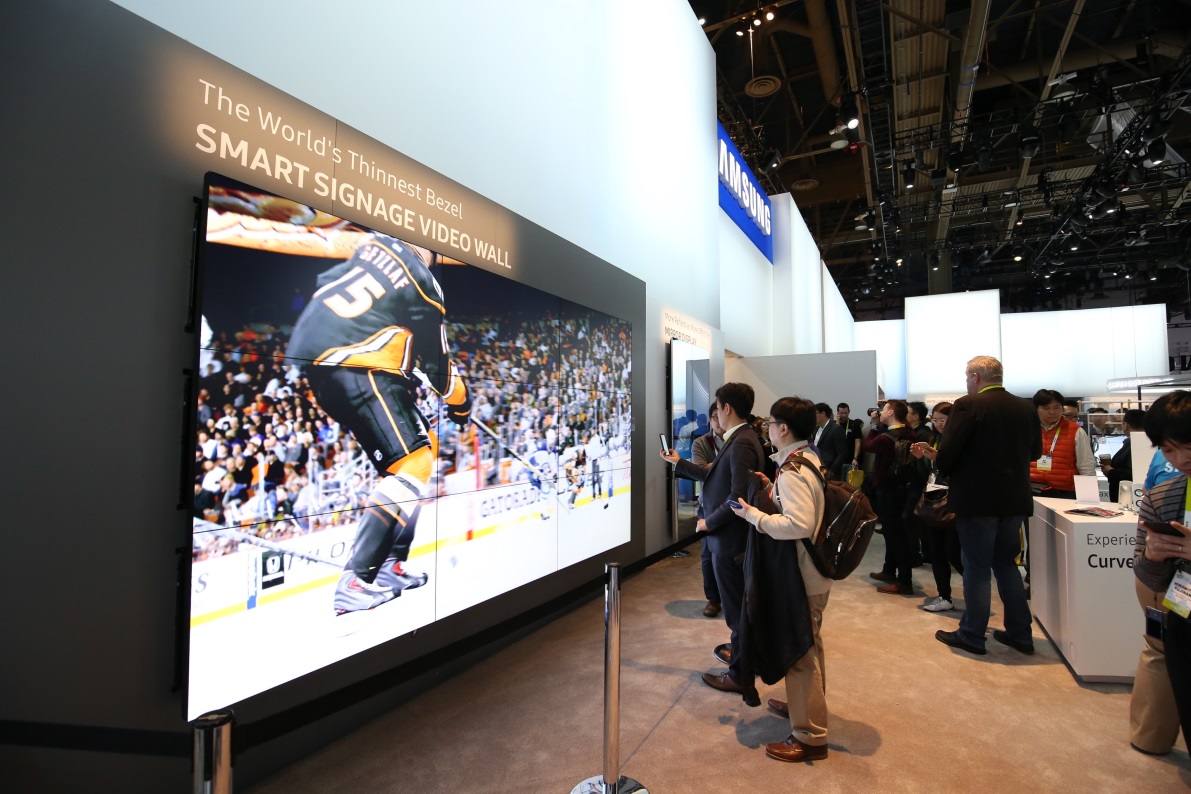 Cho thue man hinh ghep 3x4 oled 55 inch